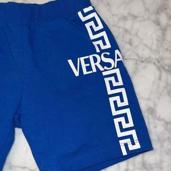 VERSACE BOYS BLUE & WHITE LOGO SHORTS 36M - Picture 4 of 7
